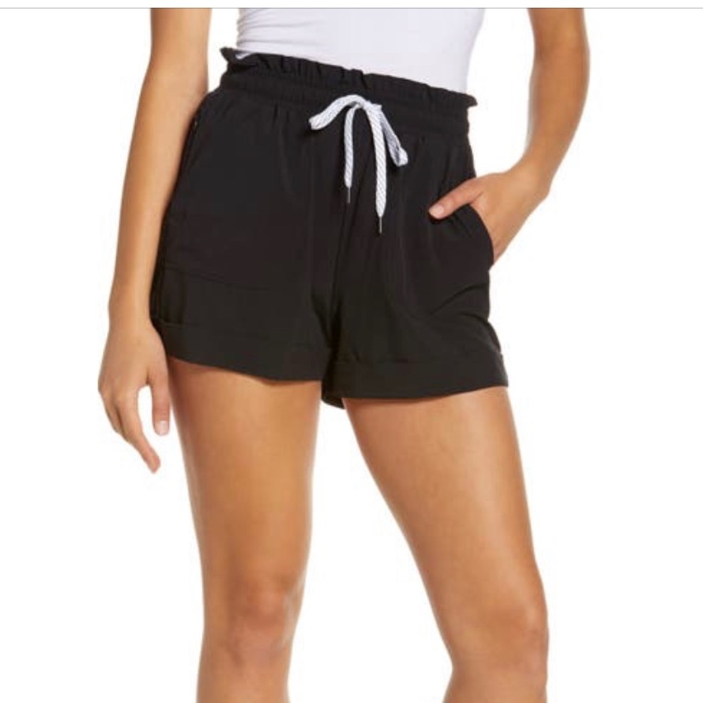 ❌SOLD ❌ Zella Camp Shorts